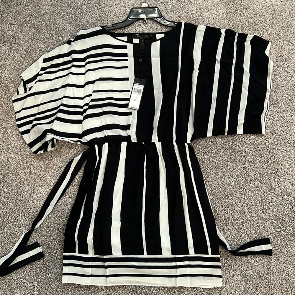 BCBGMAXAZRIA “BRE dress” size XS